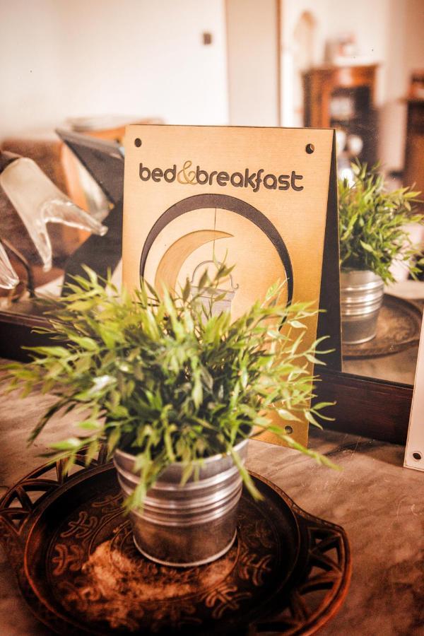 La Luna Nel Pozzo Bed & Breakfast *